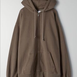 Aritzia BF zip up hoodie size 2